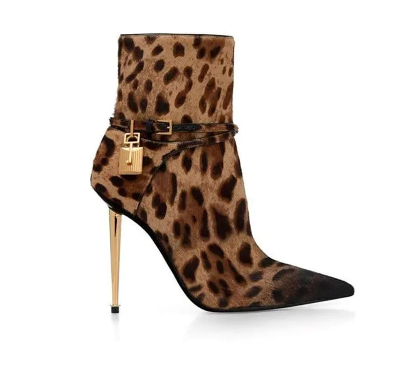 Mövsümün trend ayaqqabıları bunlardır!