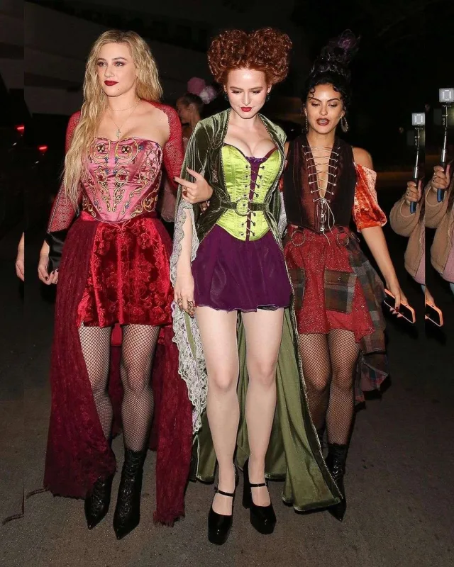 Rəngarəng “Halloween”də Hollivud ulduzları