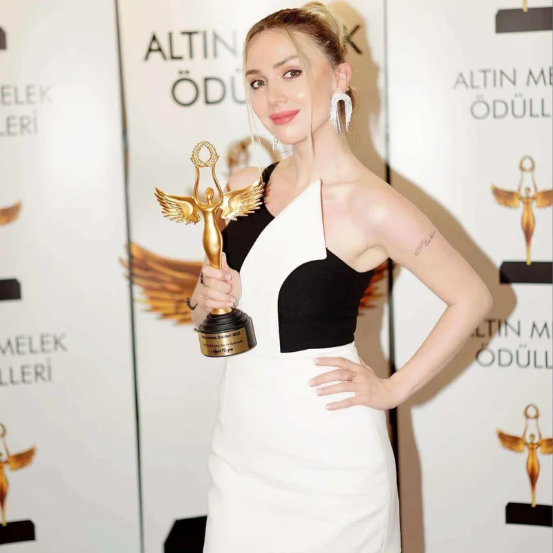 “Dedilər, Nazirlikdə yeyinti var”