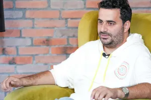 “Qızını qəfəsə salırsan, sonra deyirsən ki, zəncirdən buraxıblar”