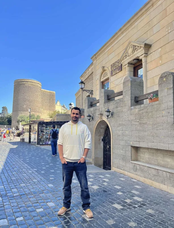 “Qızını qəfəsə salırsan, sonra deyirsən ki, zəncirdən buraxıblar”