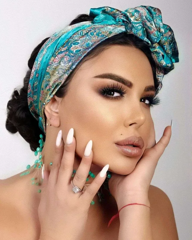 Günel həyat yoldaşından ayrıldı