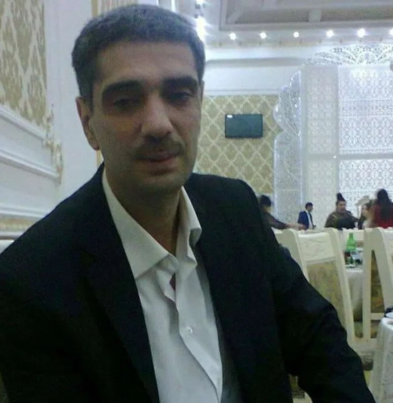 Rəşadı cinsi azlıq olduğunu deyərək şantaj edib