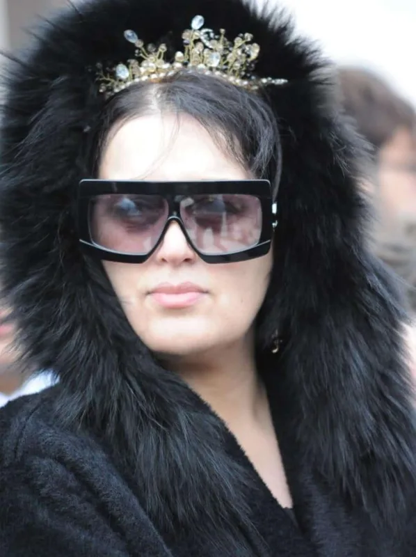 Elza yas mərasimlərindəki tərzindən danışdı