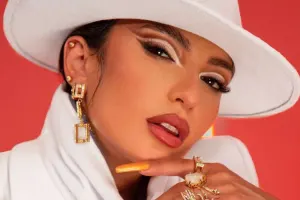 Dilarə Anara cavab verdi