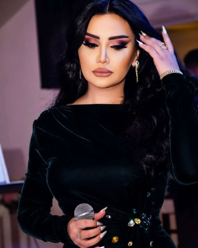 Nigar danışmadığı Mələkxanımı təbrik etdi