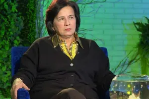 “Bu analar qızlarının evini yıxır”