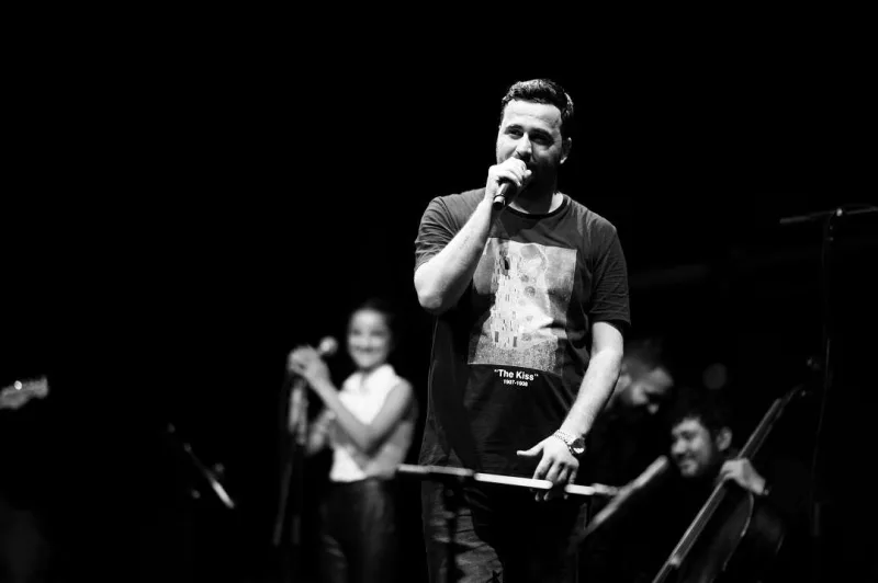 “Getdim çay dəmləməyə, gəldim ki, mahnı yazıb”