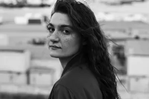 “Hələ də anamın məzarına getməmişəm”