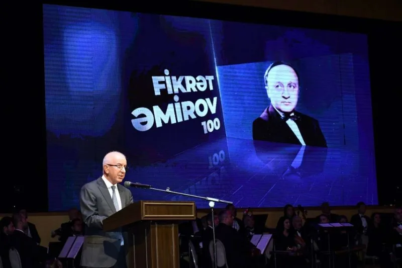Fikrət Əmirovun təntənəli yubiley gecəsi keçirildi