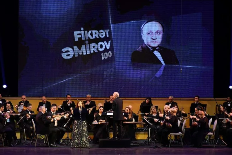 Fikrət Əmirovun təntənəli yubiley gecəsi keçirildi