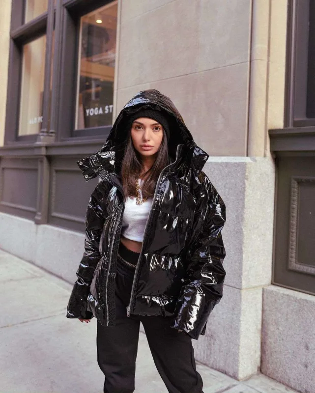 ““Vətənşüvənlik” edənlər niyə öz dilində danışmır?”