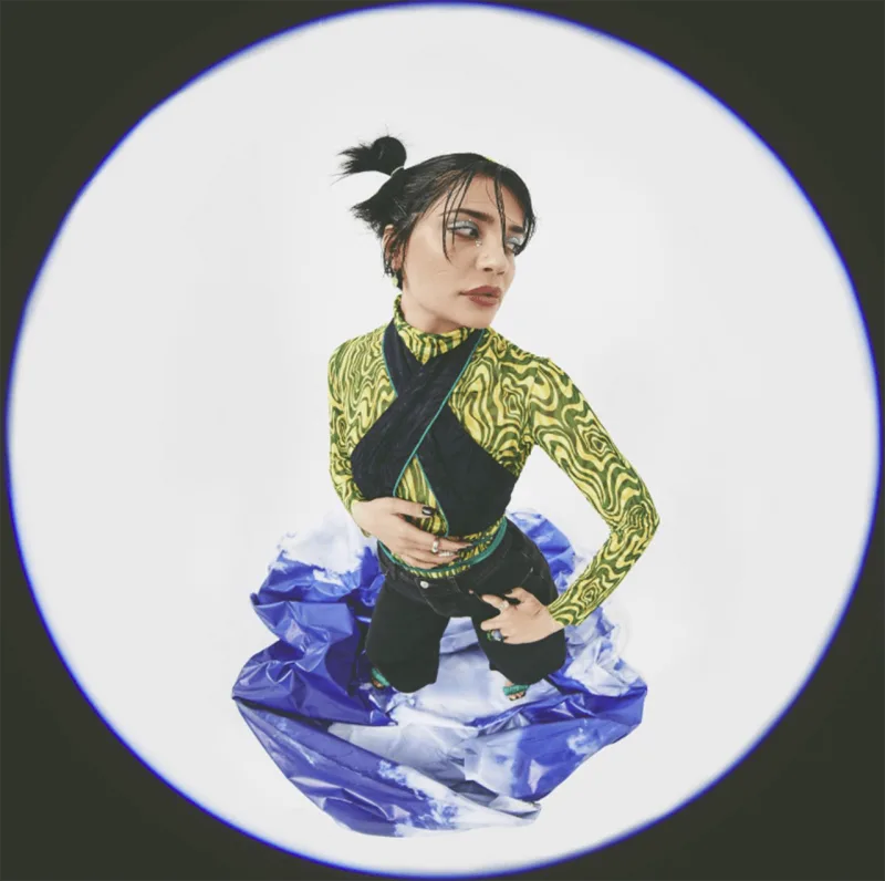 Hiss bunu ilk dəfə etdi