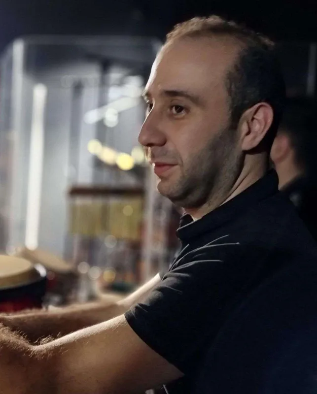 “Suelin atası ərimi həbs etdirib”