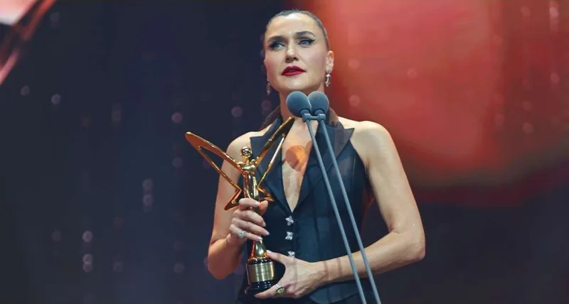 “Kelebek” mükafatları təqdim edildi - Yenilənib