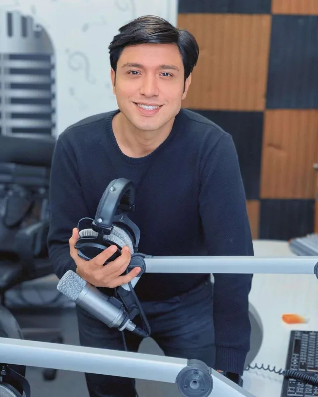 Qalmaqal yaşadığı Kazımın verilişində qonaq oldu