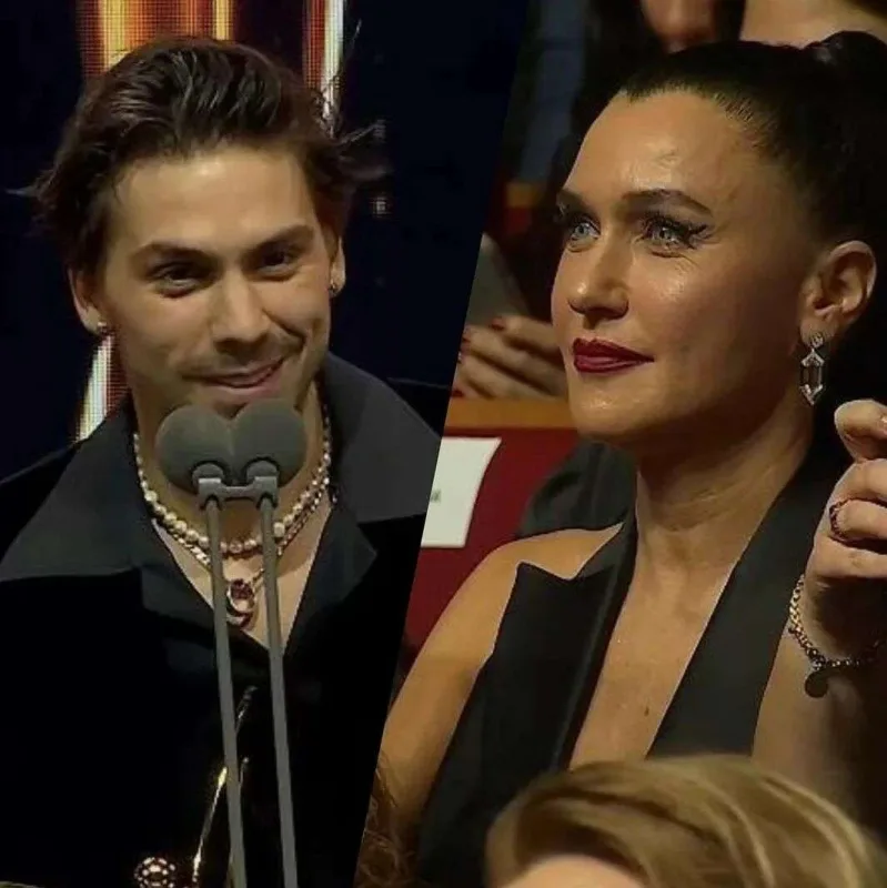 Mükafat alan ana-bala sosial medianın gündəmində