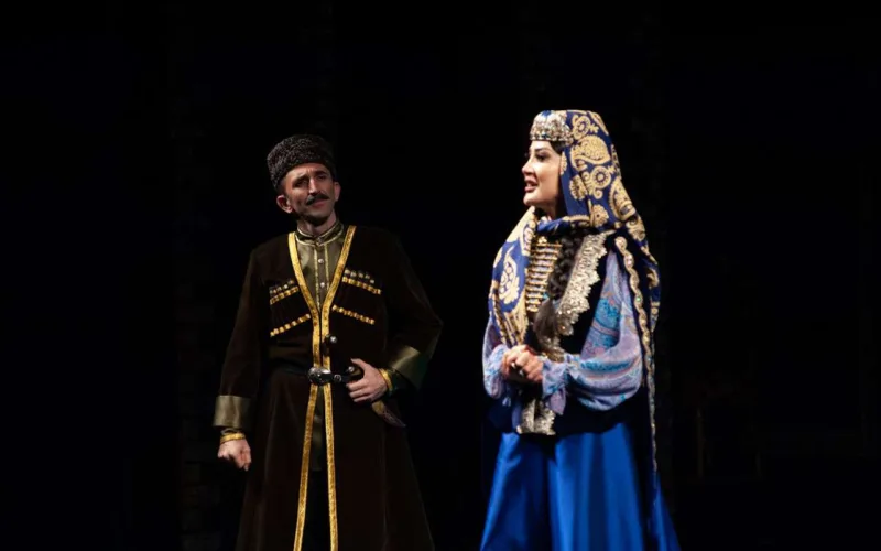 Məleykə “Xurşidbanu Natəvan” oldu