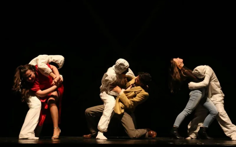 Müzakirəli tamaşa beynəlxalq festivalda