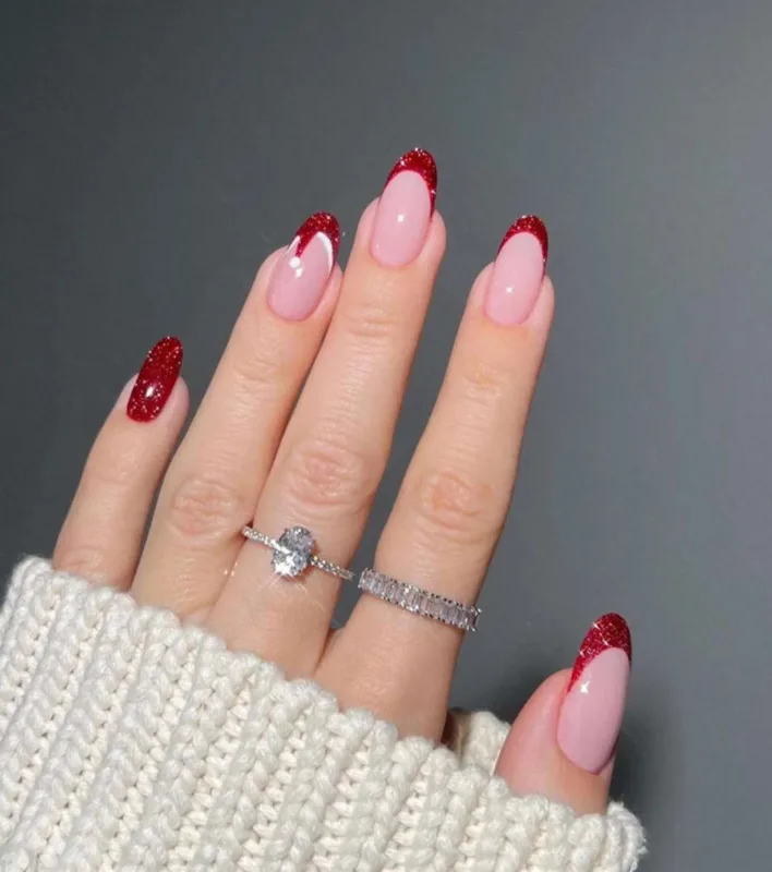 Yeni ildə dırnaqlarınızı bu cür edin!