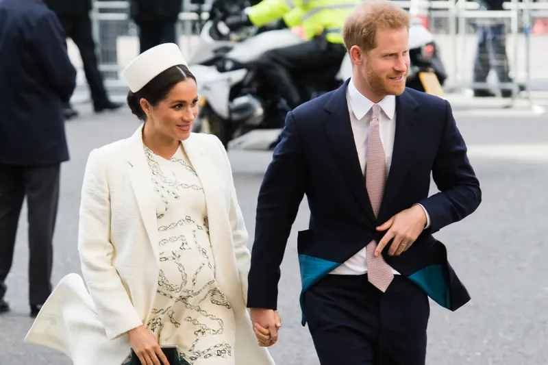 Şahzadə ailəsinin təhlükəsizliyindən narahatdır