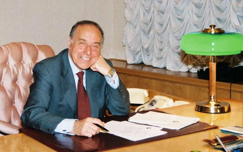 “Gözüm hər an Heydər Əliyevi axtarırdı”