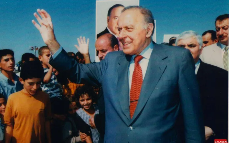 “Gözüm hər an Heydər Əliyevi axtarırdı”