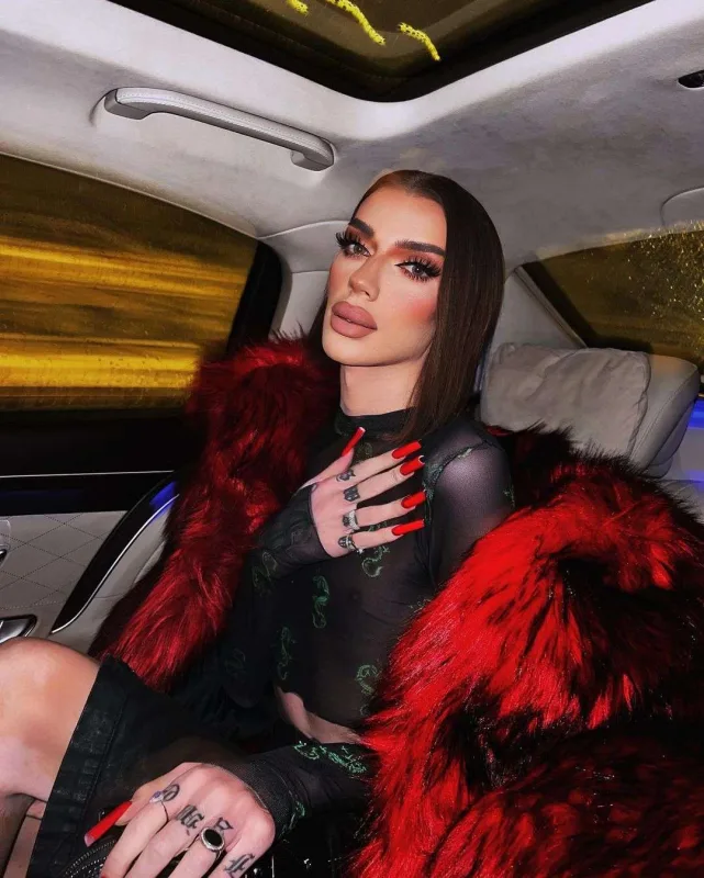 Rus bloqerlərə cinayət işi açılır