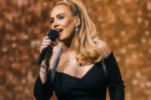 Adel yenidən psixoloqa üz  tutdu