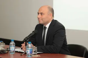 Anar Kərimov kino ictimaiyyəti ilə görüşdü