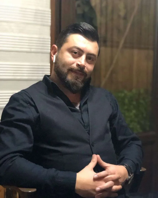 “İnsanlar TikTokda meymunluq görmək istəyir”