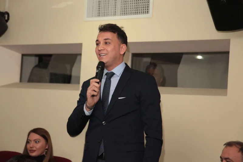 Anar Kərimov kino ictimaiyyəti ilə görüşdü