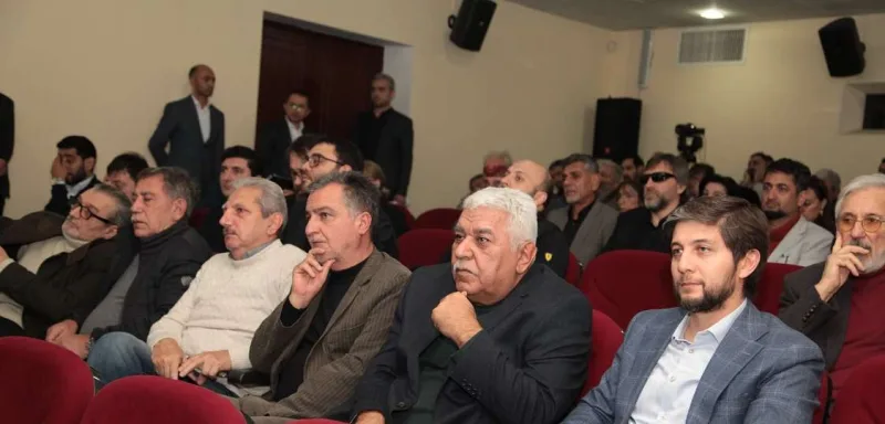 Anar Kərimov kino ictimaiyyəti ilə görüşdü