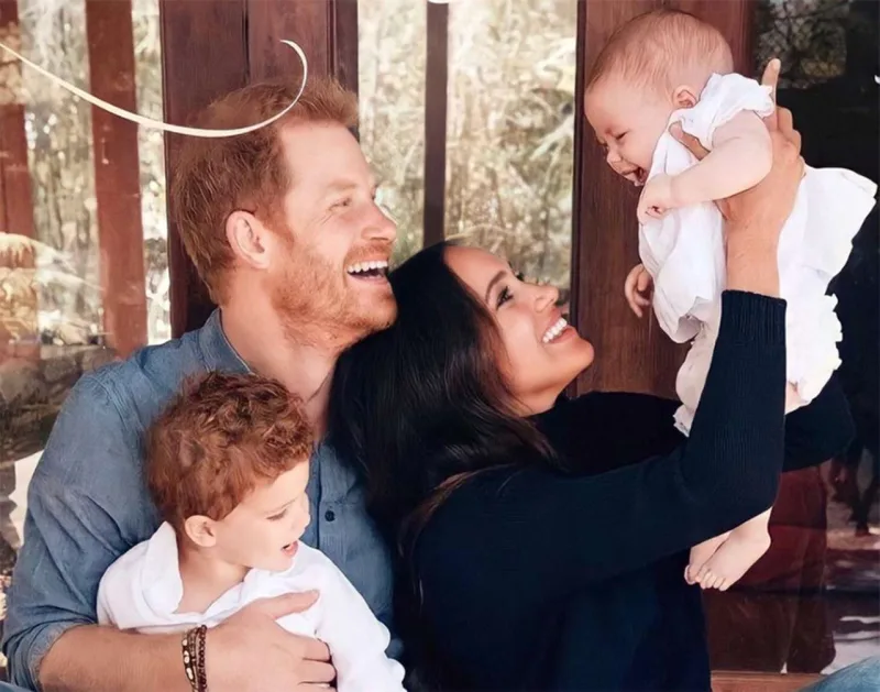 Bu səbəbə görə Meqan körpəsini itirib