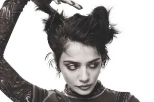 “Polis saxladı, dedi, maşından nəsə iyi gəlir”