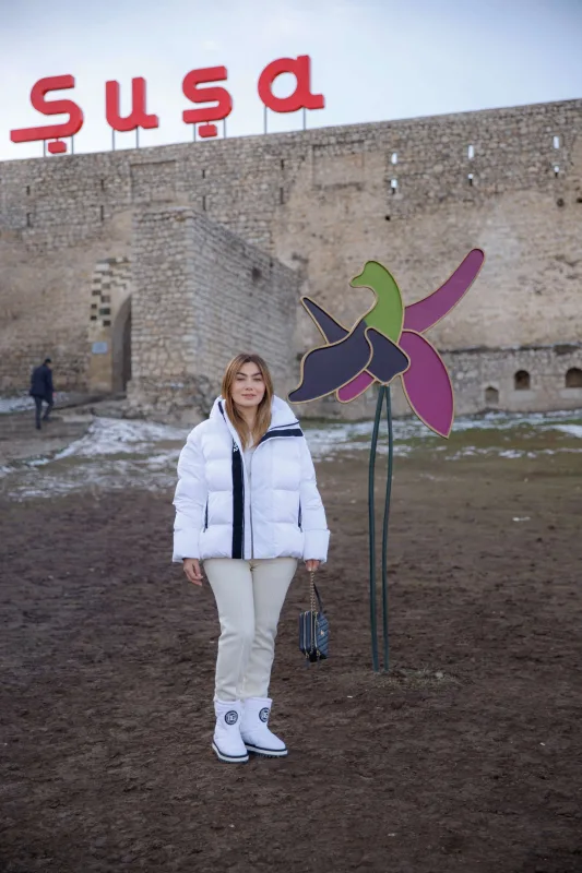 “Hər yerdən bir gözün məni izlədiyini hiss etdim”