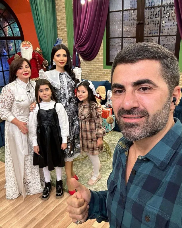 Zaur kimə söz atdı?