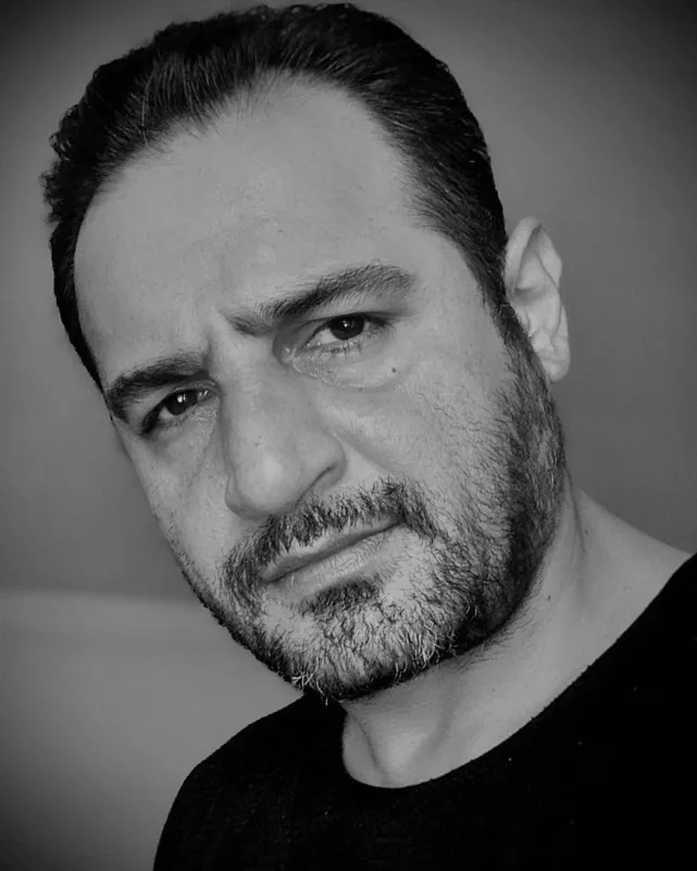 “Kişi kişinin çörəyi ilə oynamaz”