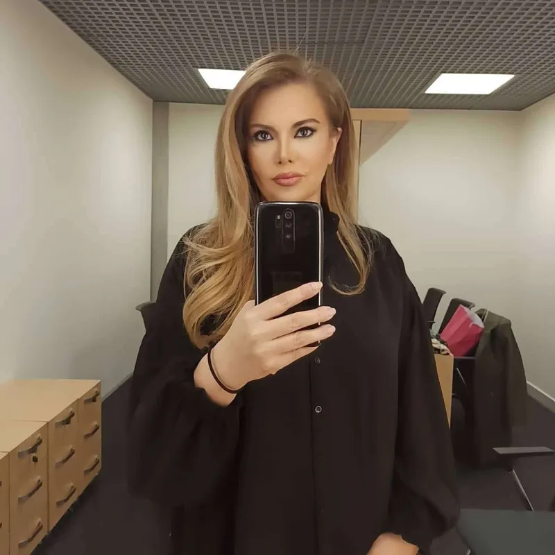 “Bizimkilər namus kursu açıb, dərs keçsin”