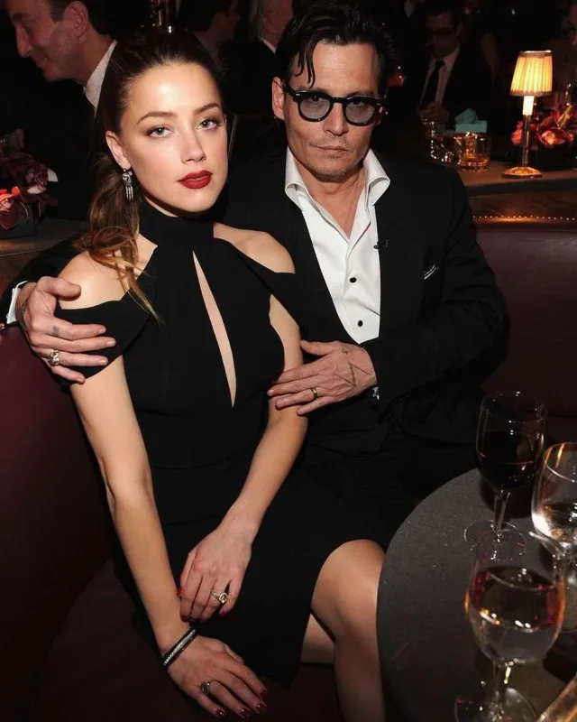 1 milyon ödəməyə razılaşdı