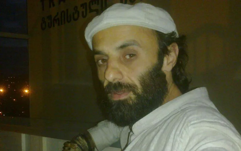 Bakıda heykəltaraş sevdiyi qadını videosu ilə şantaj edirmiş....