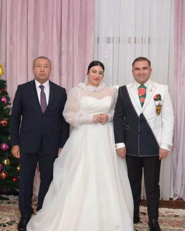 “Parni iz Baku”nun aktyoru evləndi