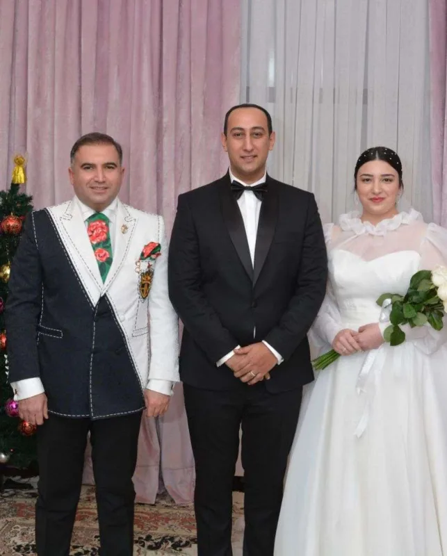 “Parni iz Baku”nun aktyoru evləndi