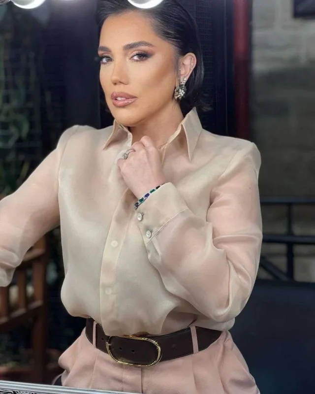 Lalə efirlərdəki təhsilsiz müğənnilərdən gileyləndi