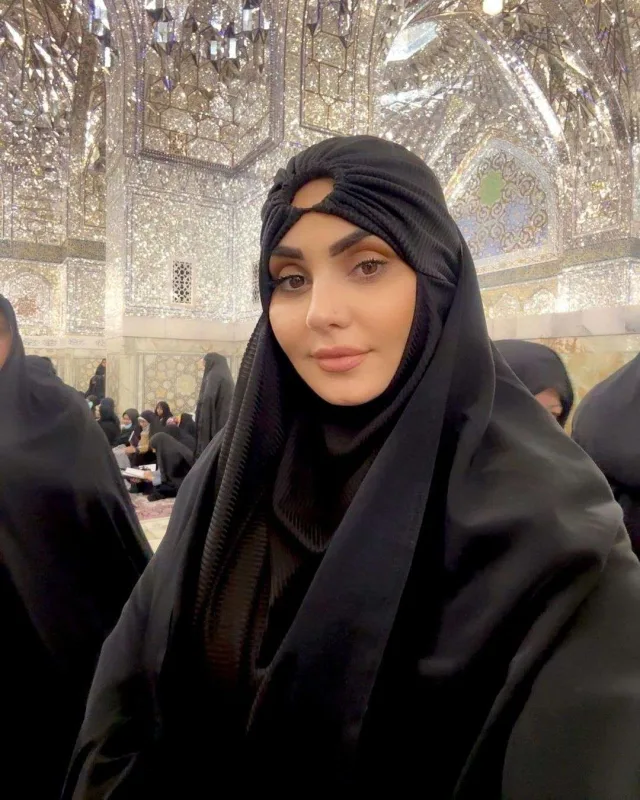 İrana gedən Şəbnəm özündən çıxdı