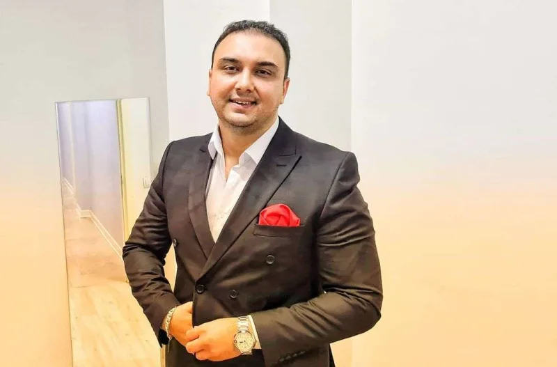 “Əvvəl də mənə yuxarıdan aşağı baxırdı”