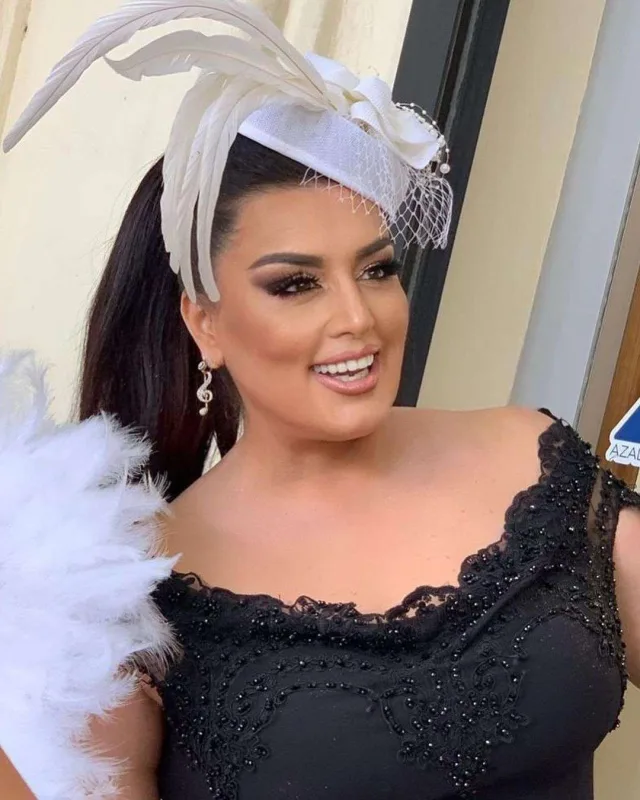 Elza canlı efirdə pis vəziyyətdə qaldı