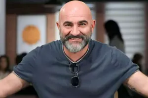 Bir gündə iki filmi təqdim edildi