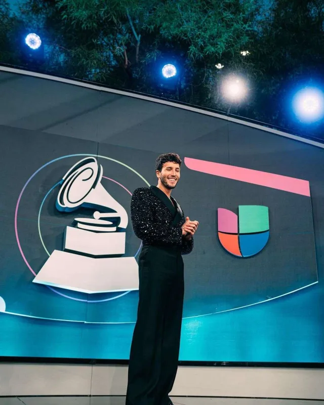 “Kelebek”dəki kostyumu replika imiş