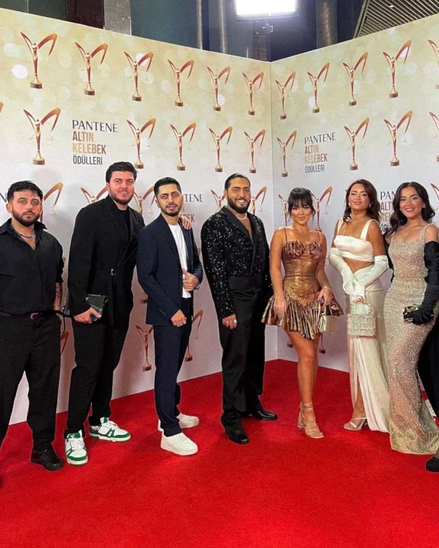 “Kelebek”dəki kostyumu replika imiş